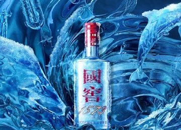 泸州老窖半年报观察|行业下行周期下业绩高增，彰显“浓香鼻祖”的品牌定力