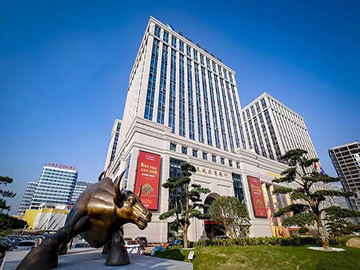 “14笔贷款形成不良”，禾城农商行遭罚，一人被禁业5年