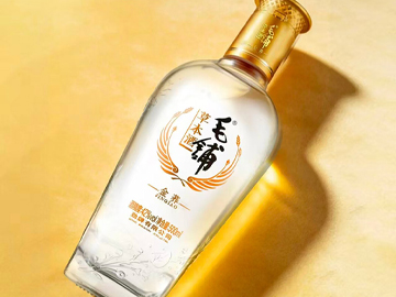一加一减见真章 | 劲牌毛铺草本酒金黑紫系列焕新升级